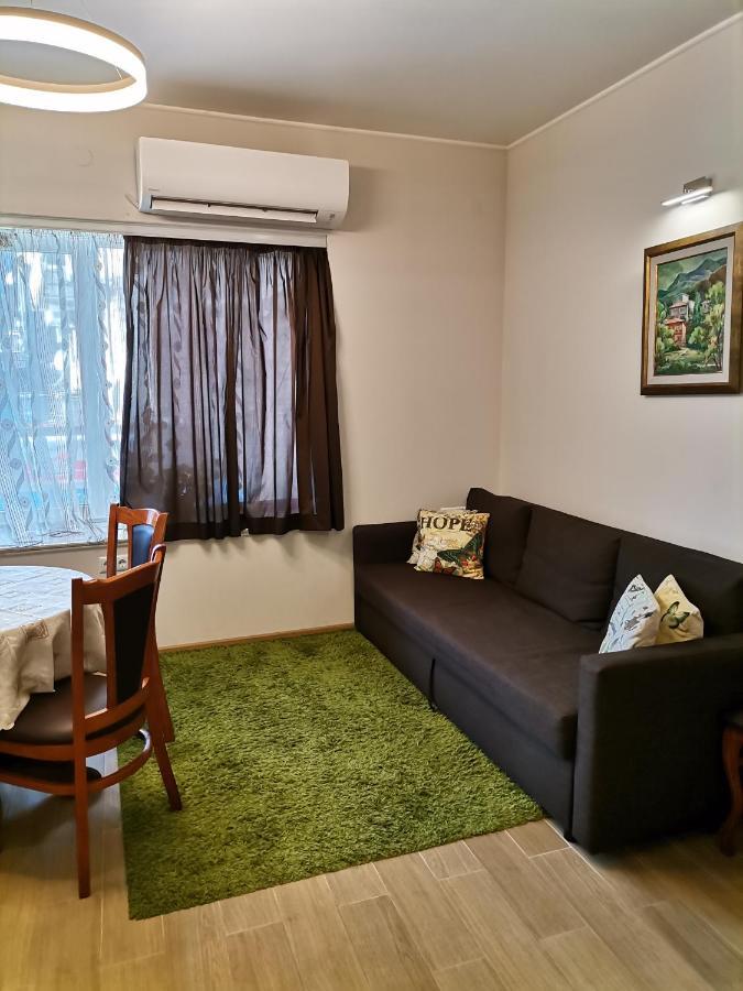 Guest Apartment Monarch Smolyan Exterior foto